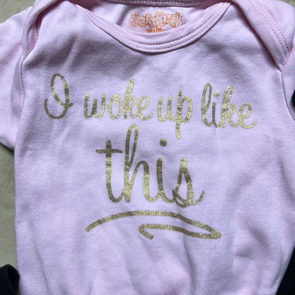 Onesies - Picture 2 of 4